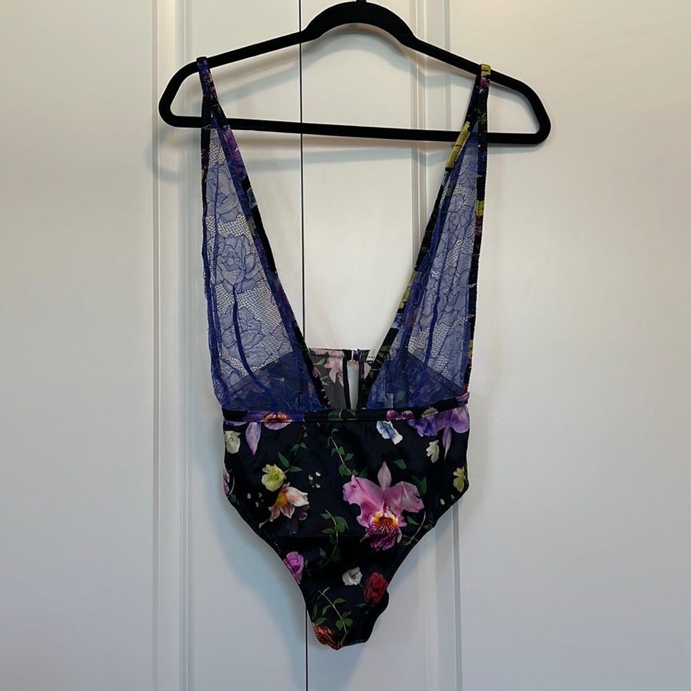 Fleur Du Mal Rose Lace Body suit. NWT. Size M. Floral print.
